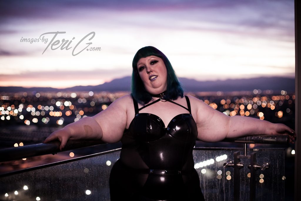 Chestnut Foxx, cute BBW submissive, lounging on the balcony in Las Vegas